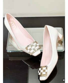 Trompette Pumps in leather - Colour Off White